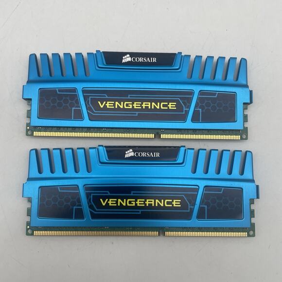 CMZ8GX3M2A1600C9B Corsair Vengeance 8GB Kit (2 X 4GB) PC3-12800 DDR3-1600MHz DIM - Picture 1 of 3